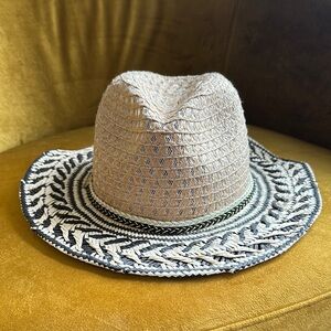 Betsy Johnson Stylish Woven Beach Hat with Patterned Brim